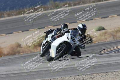 media/Sep-20-2025-Race Pace (Sat) [[d4e1b33f4d]]/Verified/Turn 14 (930am)/